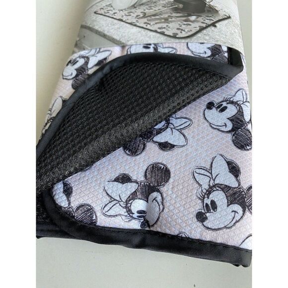 2 Pack Disney Minnie Mouse Dish Drying Mat 16" x 18" Kitchen Sketch Classic Pink - Picture 4 of 10